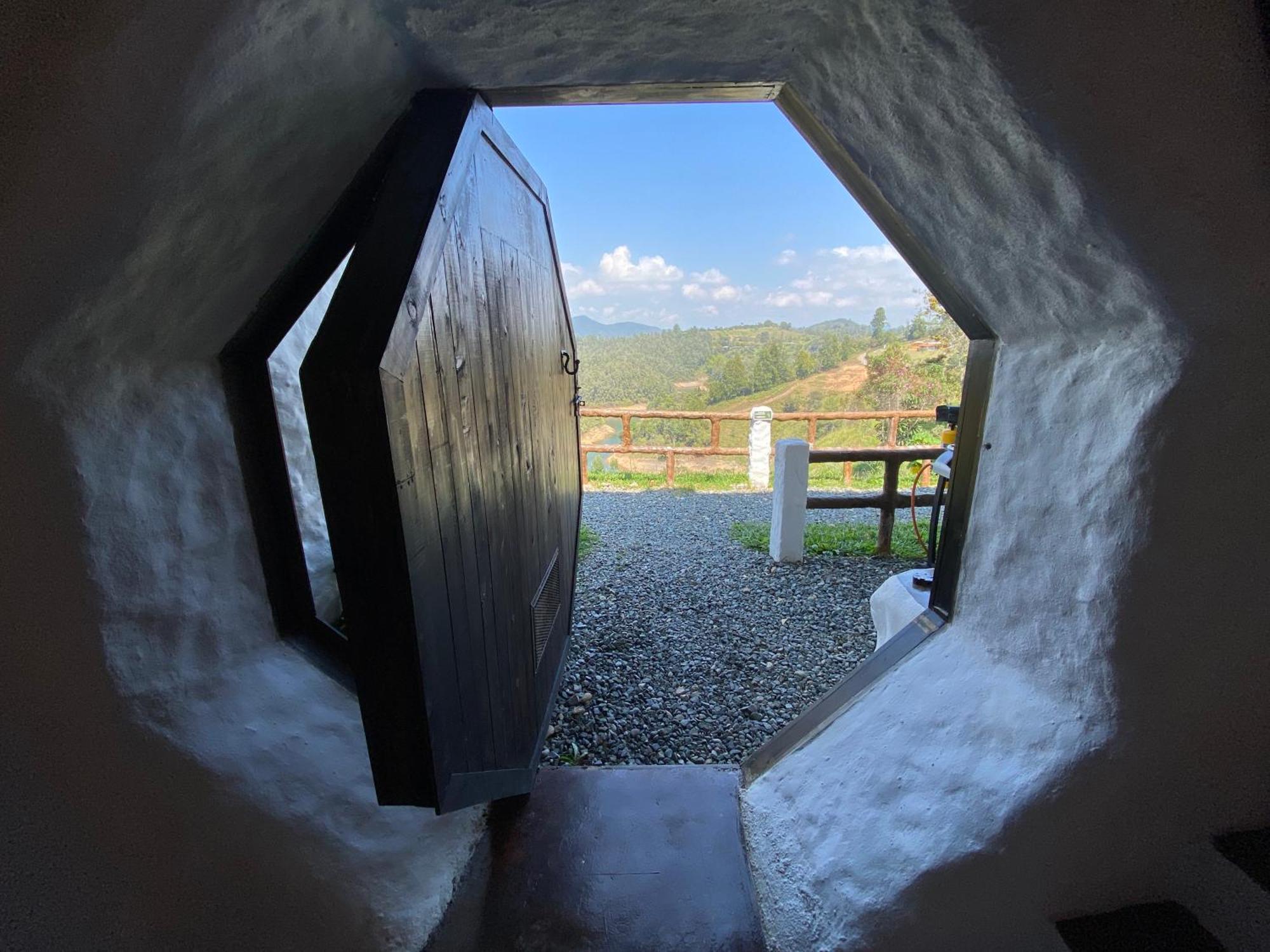 Hobbit Hotel Ecolodge- Guatapé Eksteriør billede