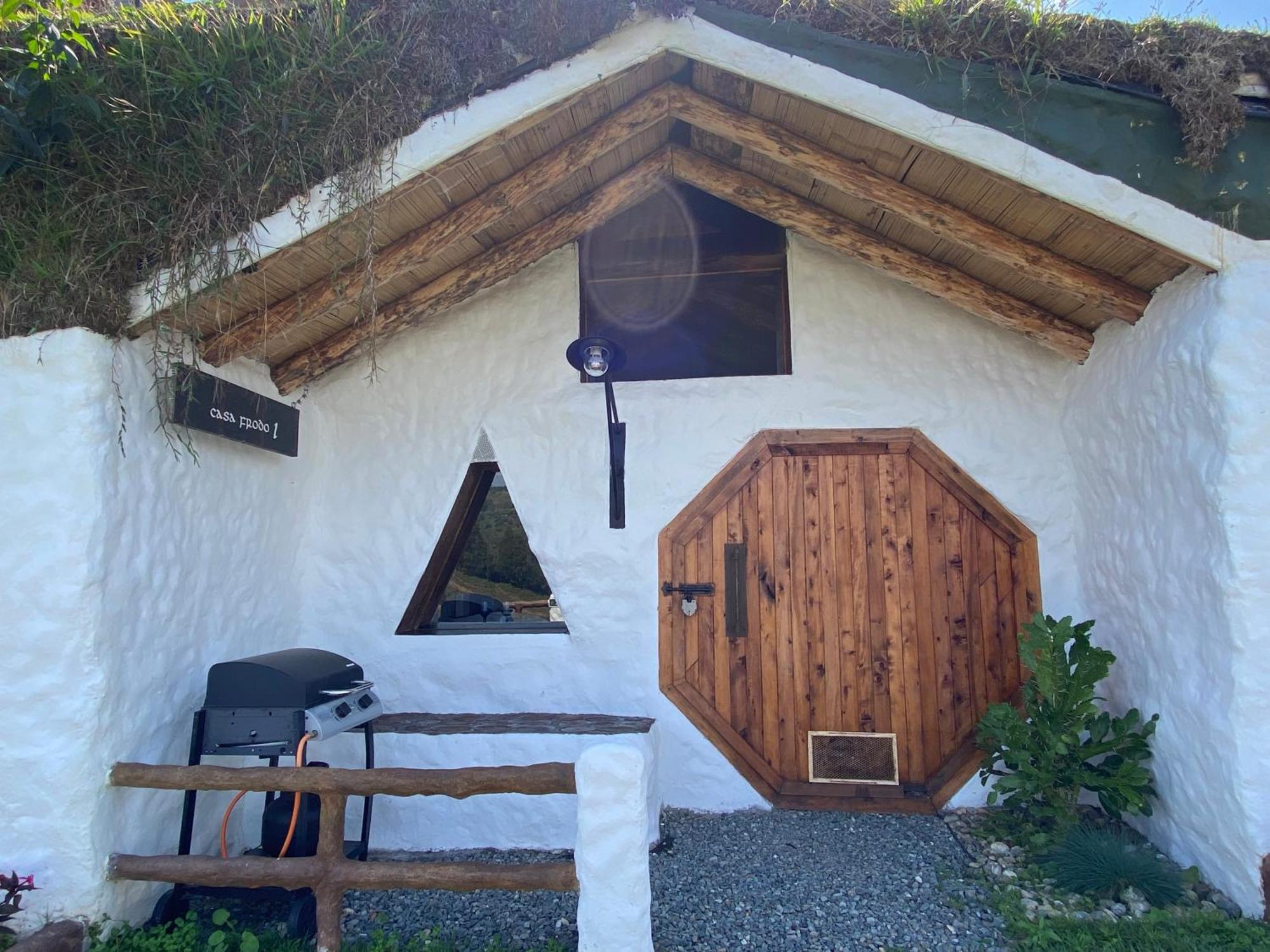 Hobbit Hotel Ecolodge- Guatapé Eksteriør billede