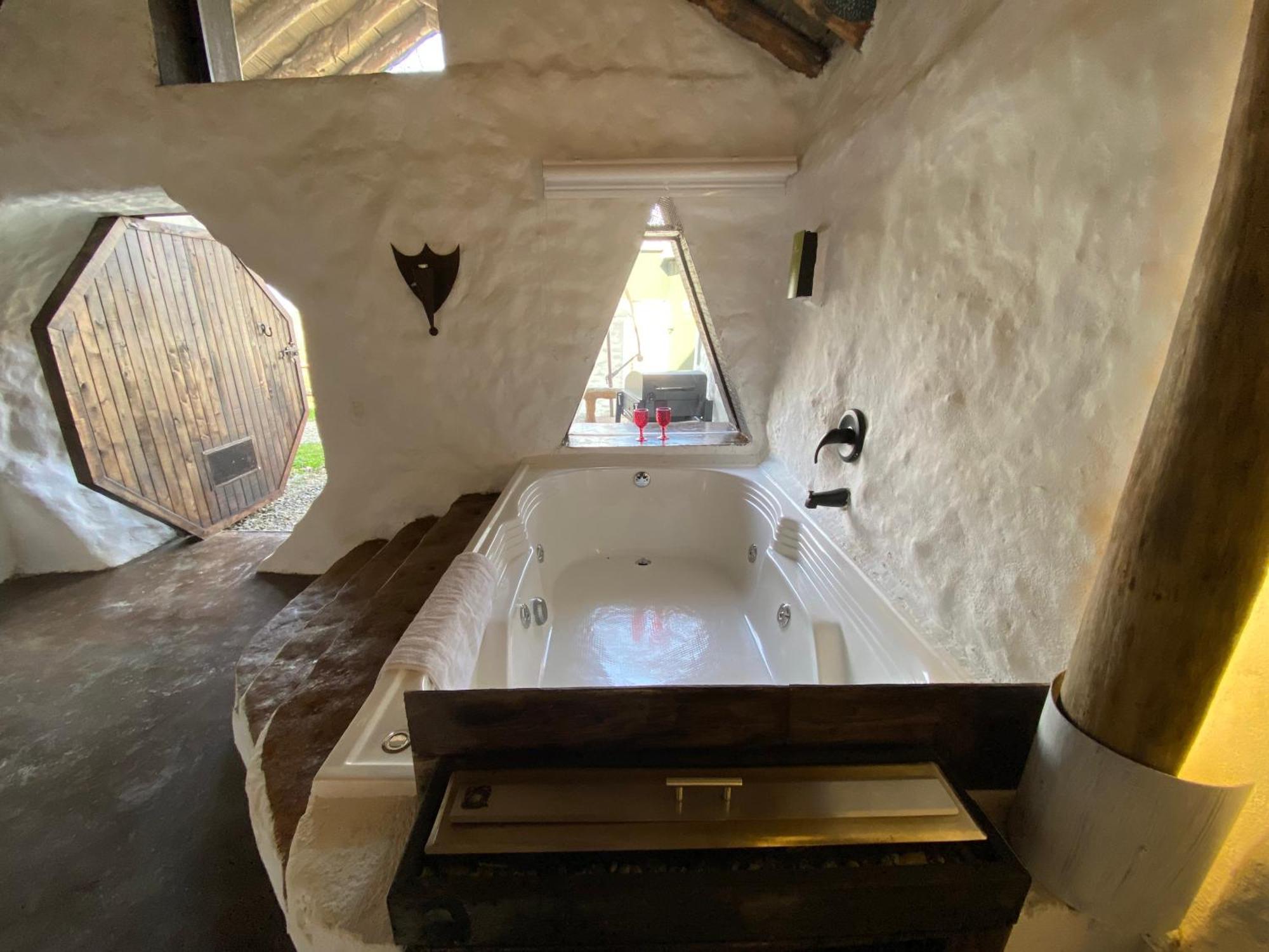Hobbit Hotel Ecolodge- Guatapé Eksteriør billede