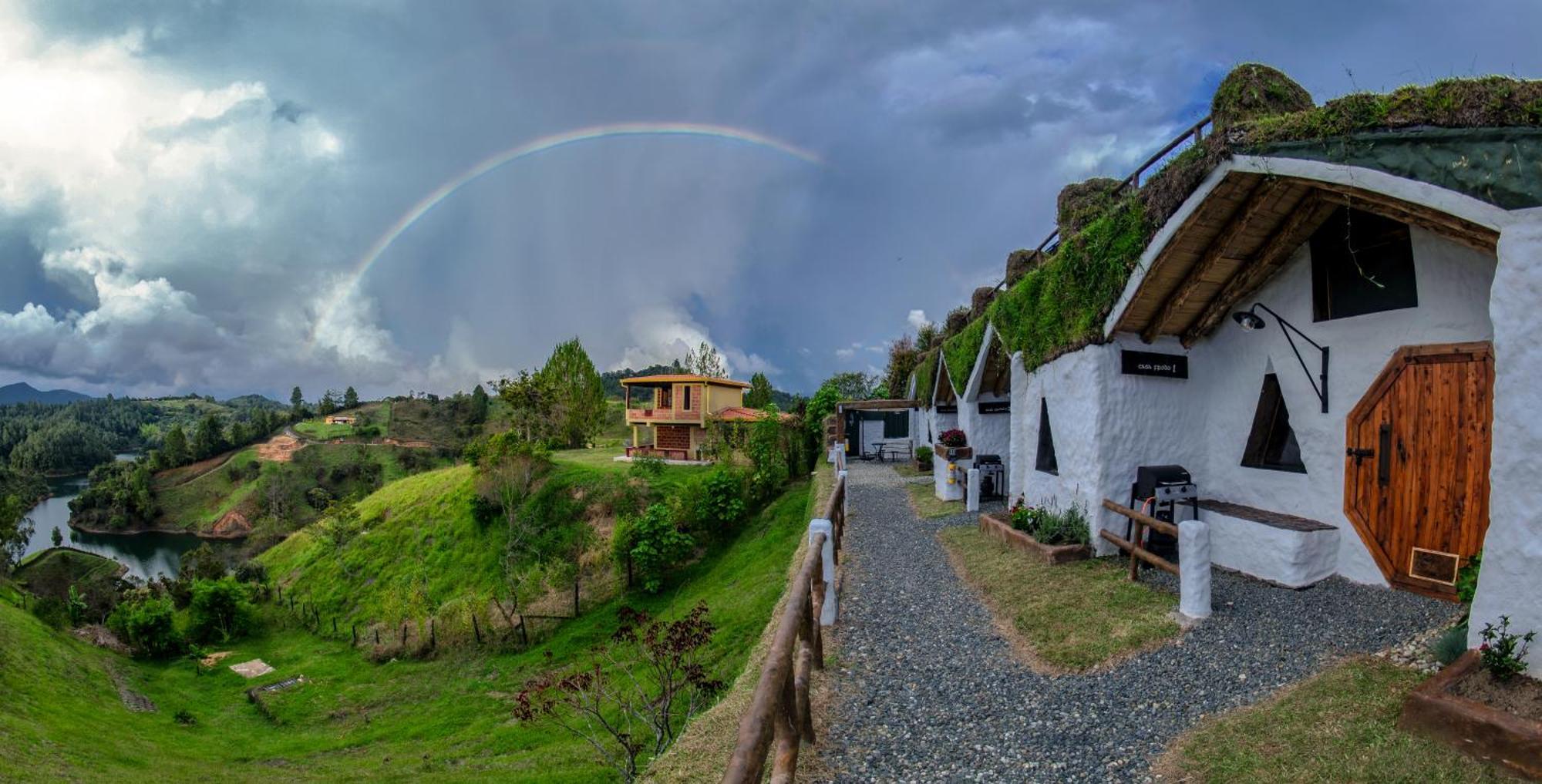 Hobbit Hotel Ecolodge- Guatapé Eksteriør billede