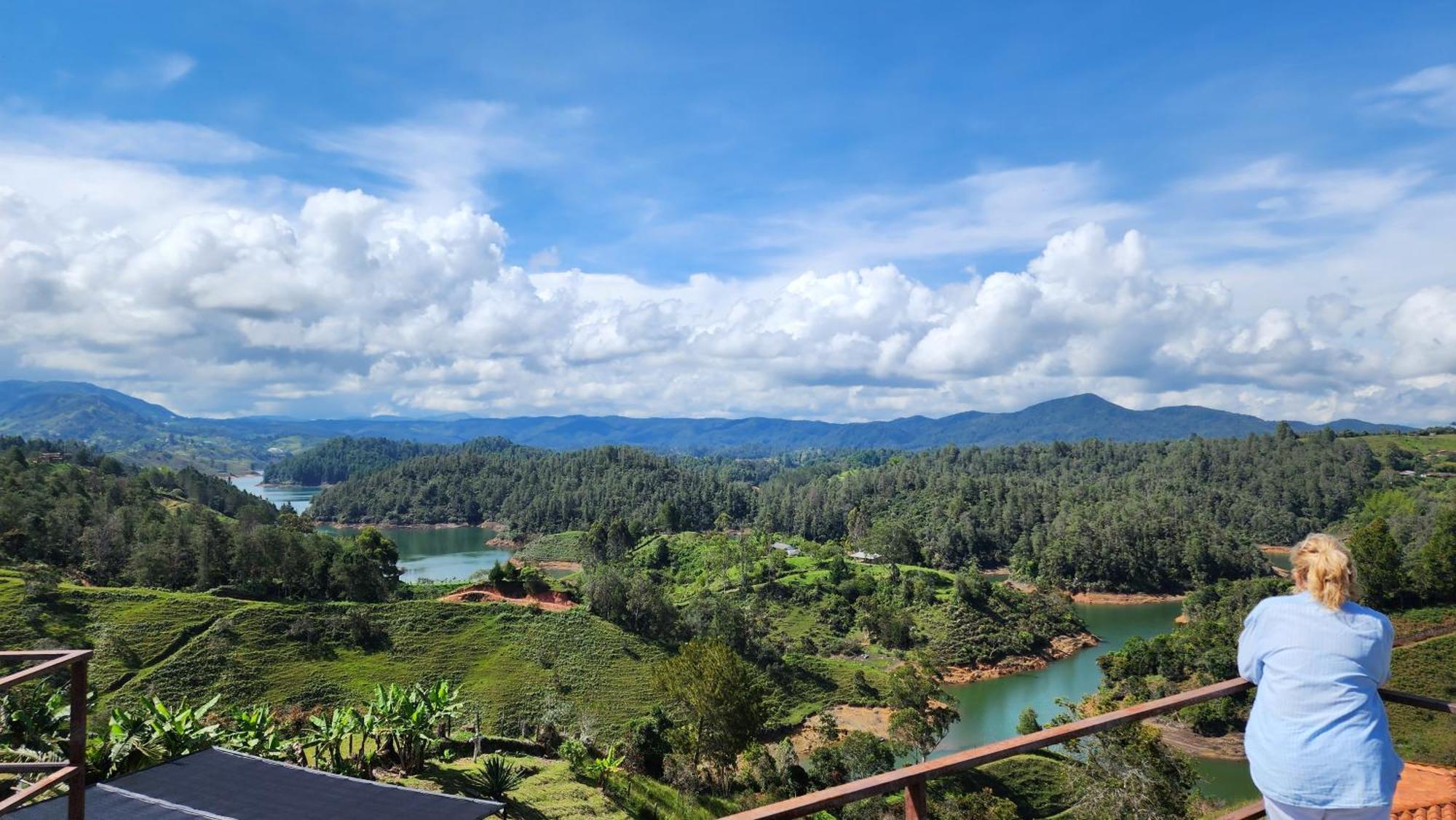 Hobbit Hotel Ecolodge- Guatapé Eksteriør billede