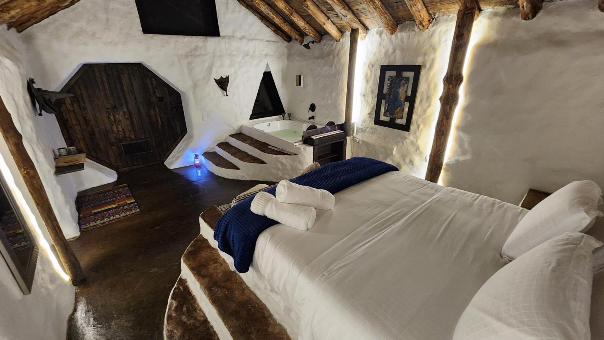 Hobbit Hotel Ecolodge- Guatapé Eksteriør billede